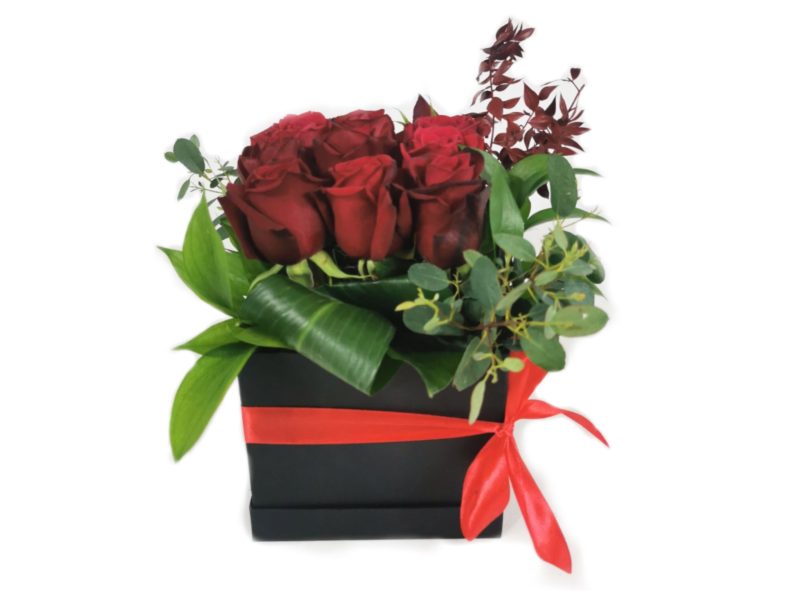 9 Roses Box